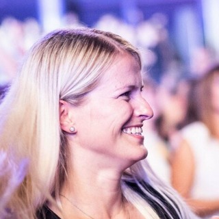 Teilnehmerin bei einem Live-Event von Christian Bischoff